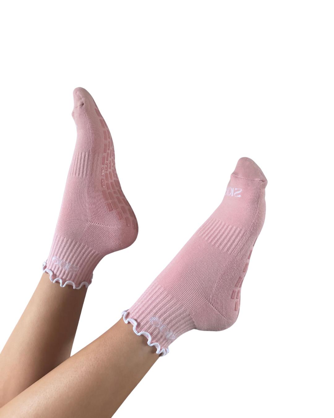 Ultimate Grip Ruffle Socks - Baby Pink