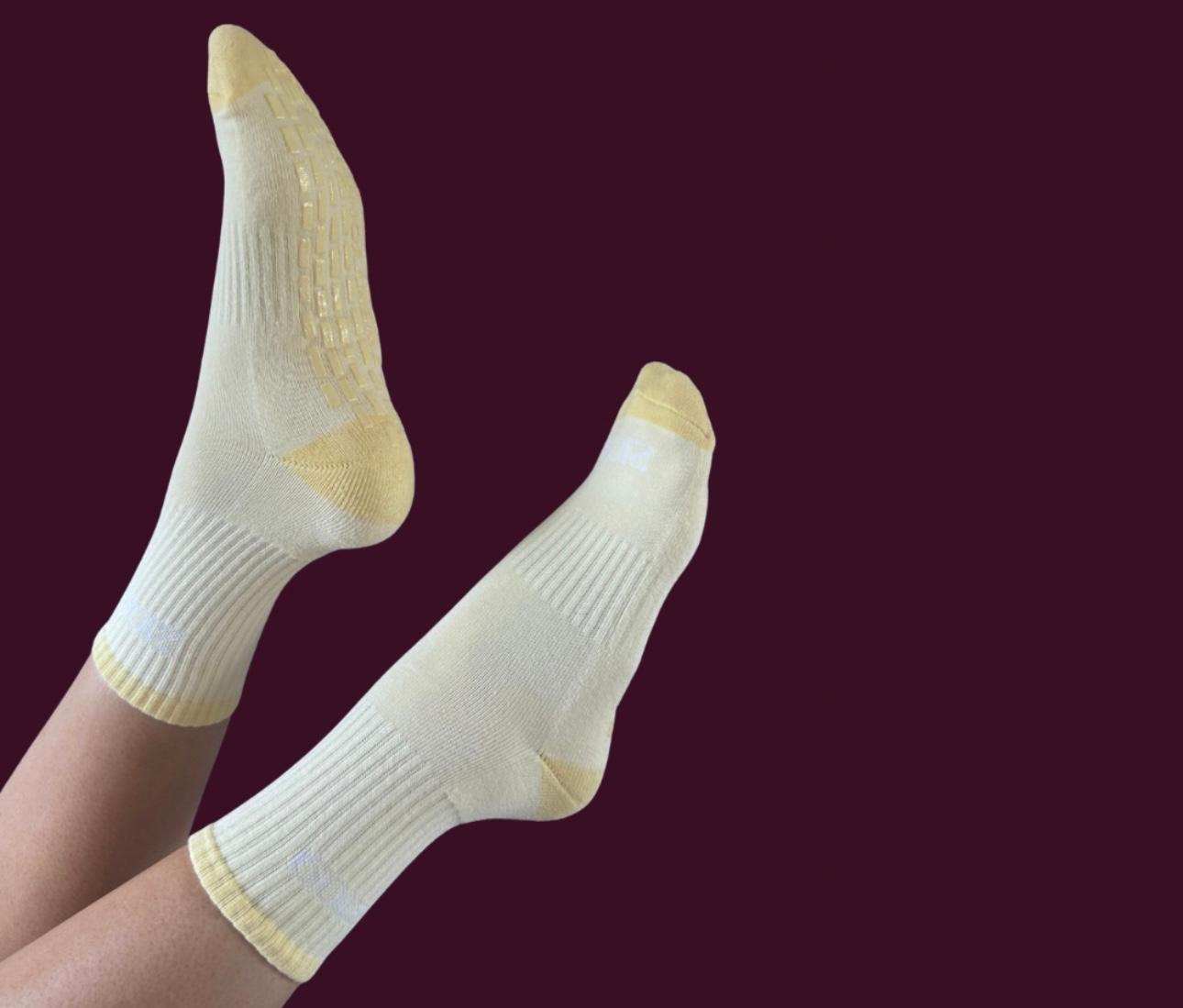 Ultimate Grip Crew Socks - Butter Yellow