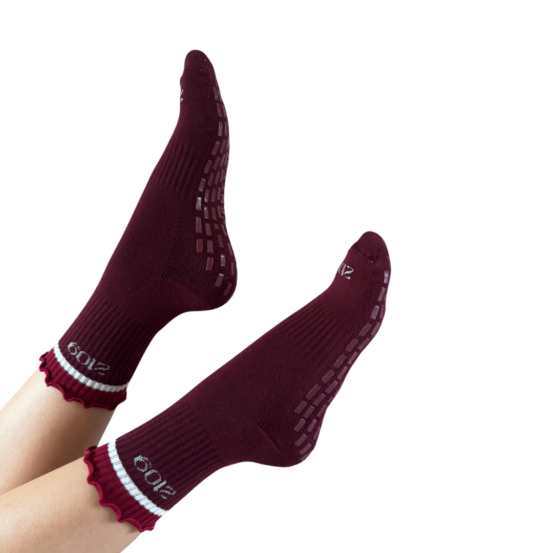 Ultimate Grip Ruffle Socks - Burgundy Stripe