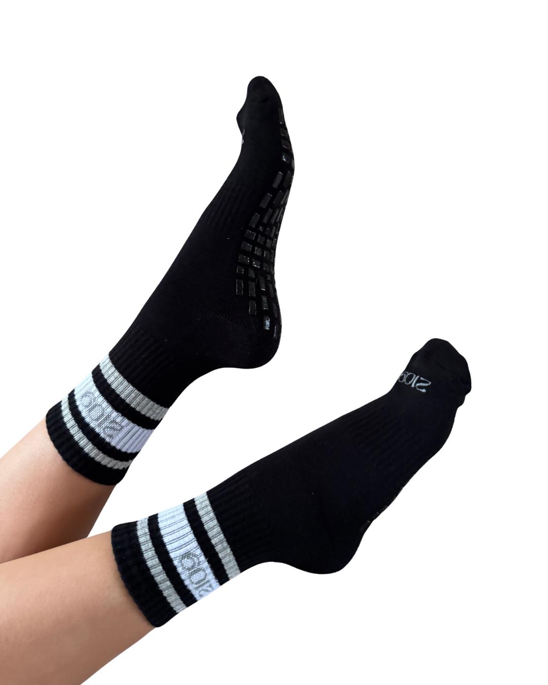 Ultimate Grip Crew Socks - Black with Grey and White Stripes