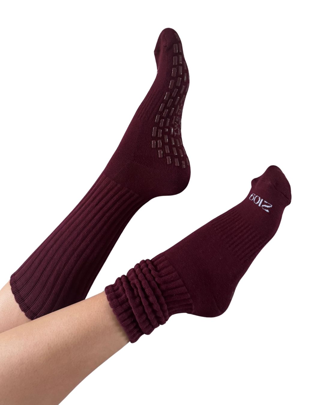Ultimate Grip Regular Slouch Socks - Burgundy