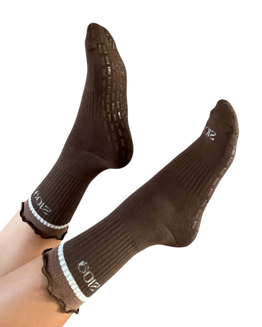 Ultimate Grip Ruffle Socks - Chocolate Bar