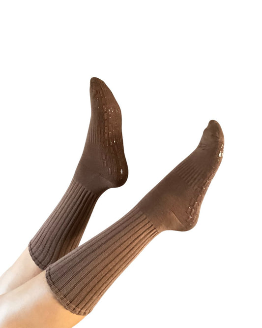 Ultimate Grip Regular Slouch Socks - Coffee
