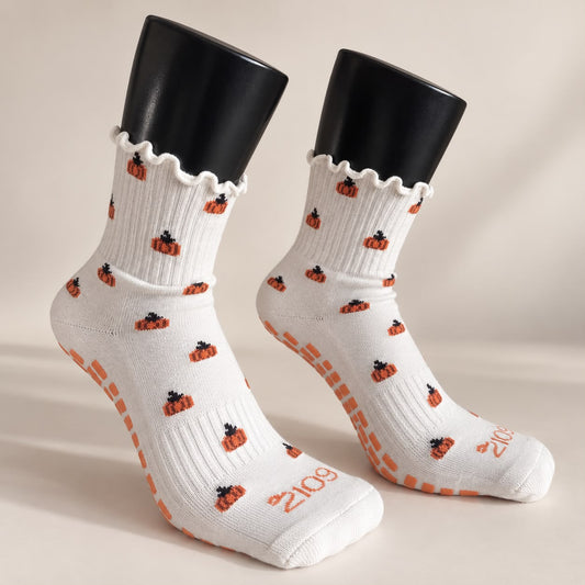 Ultimate Grip Ruffle Socks - Pumpkin Patch