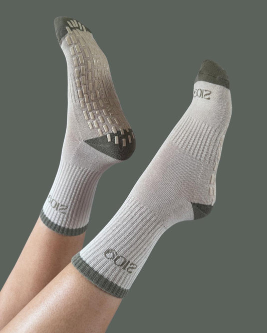 Ultimate Grip Crew Socks - Cappuccino and Olive 