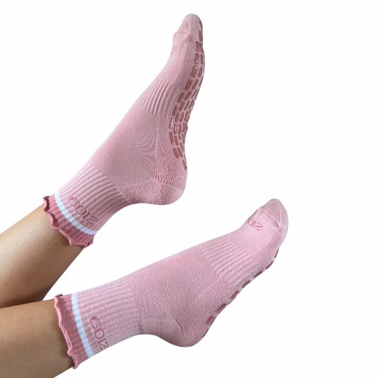 Ultimate Grip Ruffle Socks - Pink Stripe