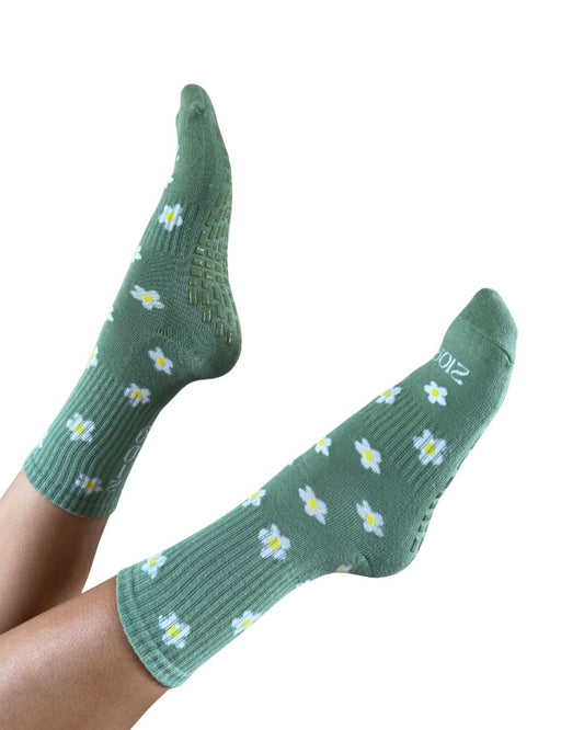 Ultimate Grip Crew Socks - Meadow Green with Daisies - Spring 2026 Collection