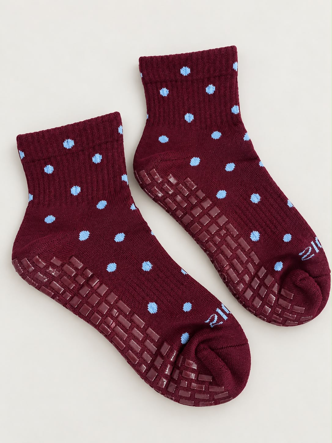 Ultimate Grip Mid Length Crew Socks - Burgundy & Blue Polka Dots