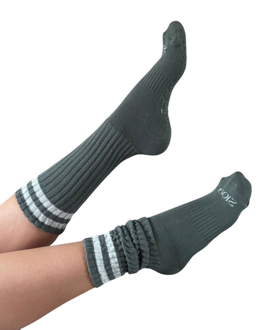 Ultimate Grip Stripey Slouch Socks - Olive Green with White