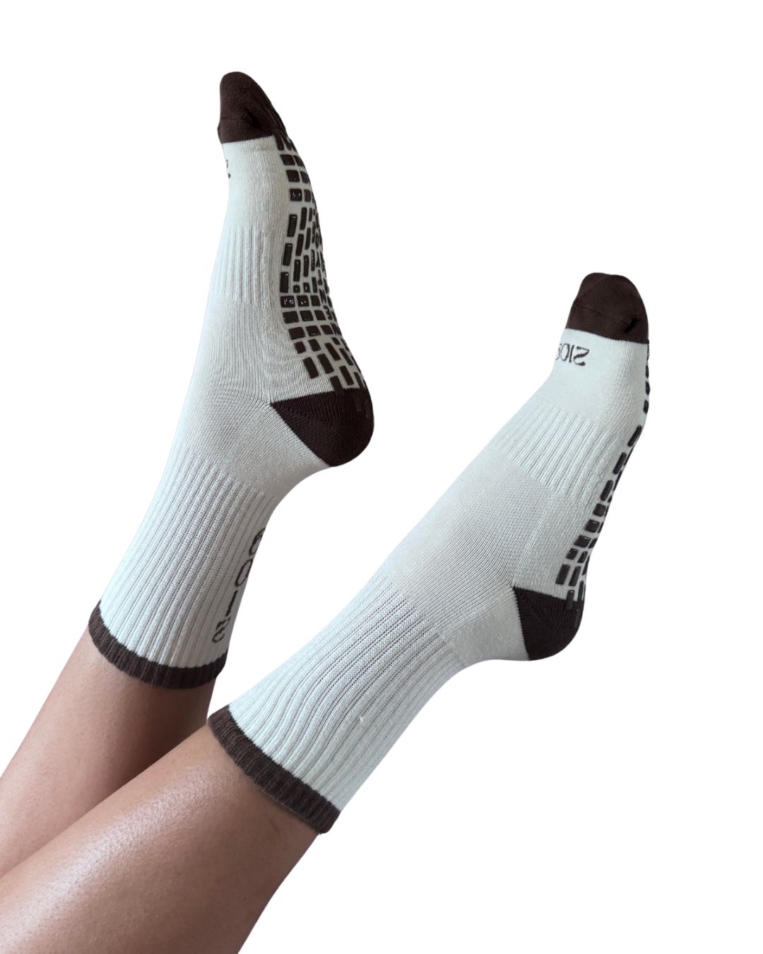 Ultimate Grip Crew Socks - Coffee & Cream