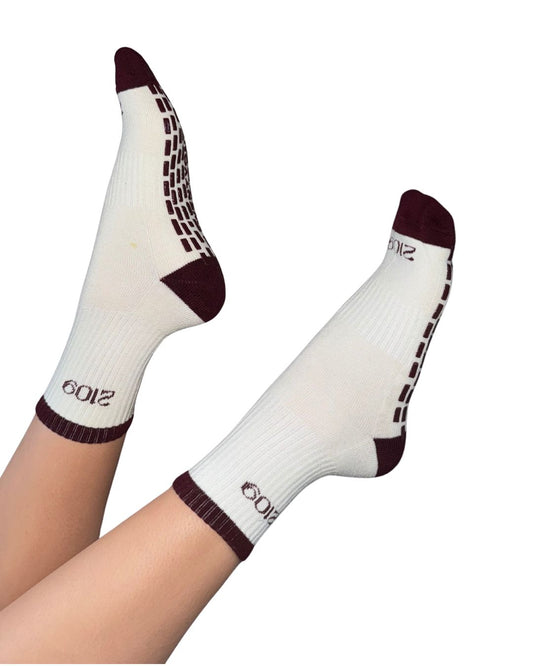 Ultimate Grip Crew Socks - Cream and Burgundy