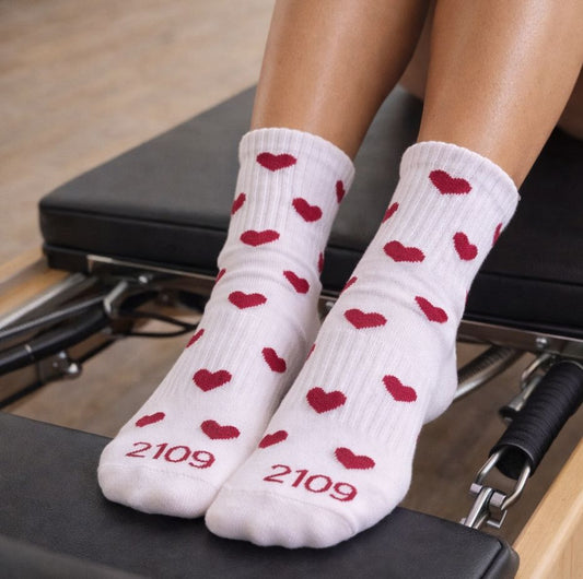 Ultimate Grip Crew Socks - White with Hearts - Valentine's Special Edition