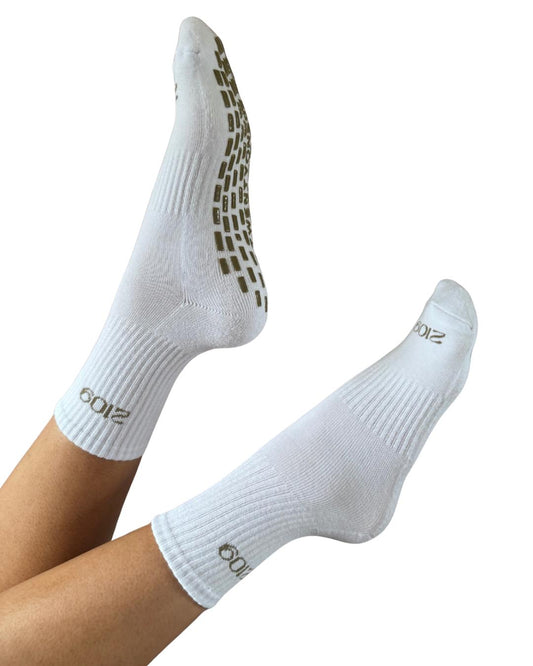 Ultimate Grip Crew Socks - White & Olive